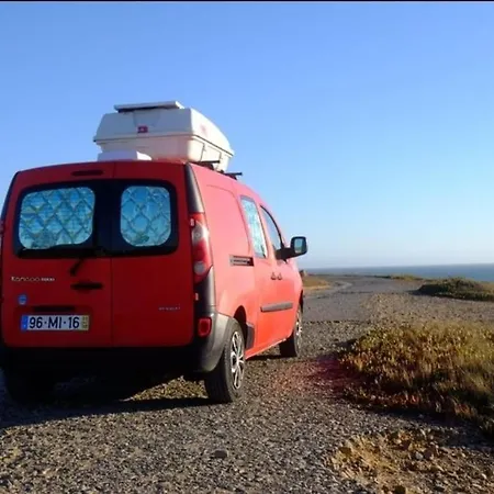 Parque de Campismo Surf & *